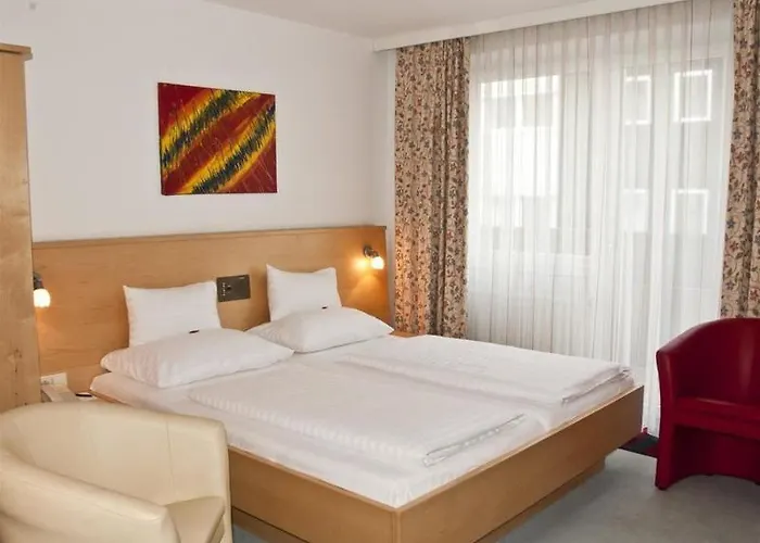 Hotel Lenas 3*
