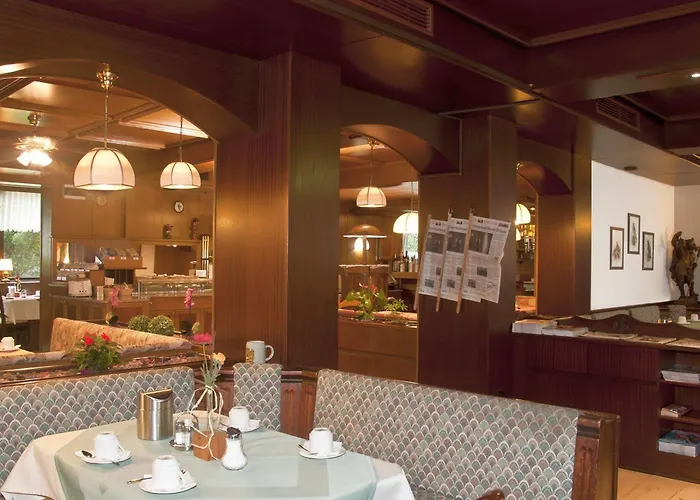 Lenas Hotel